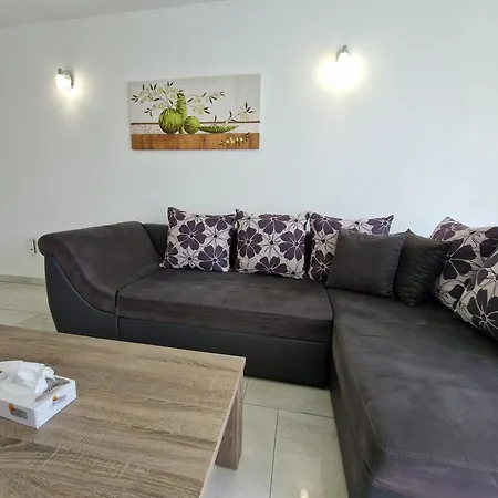 Maslina Apartman *