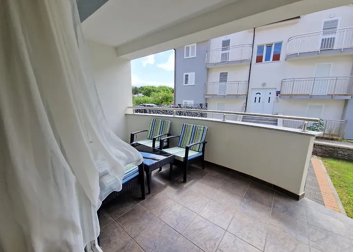 Maslina Appartamento Baška