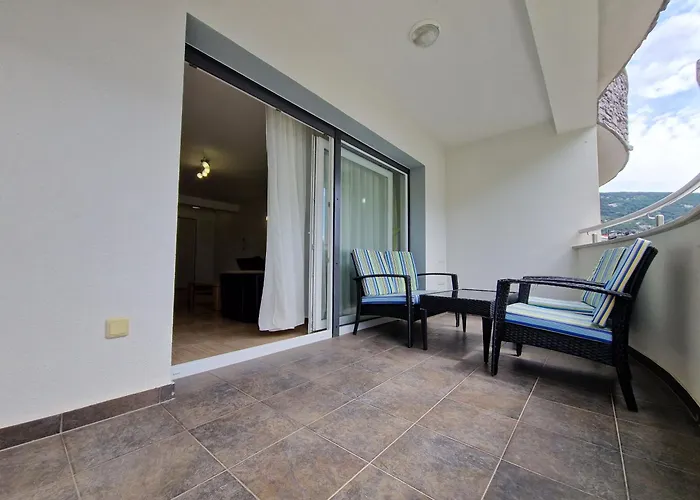 Maslina باشْكا